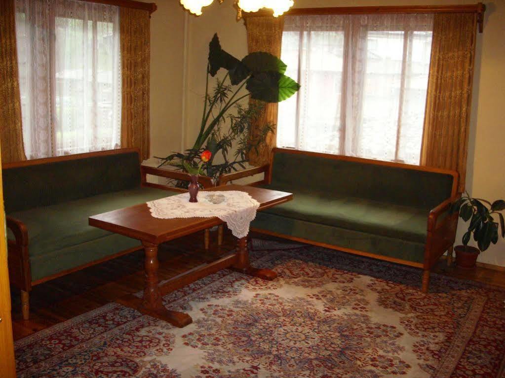 Guest Rooms Dona Koprivshtitsa Exterior foto